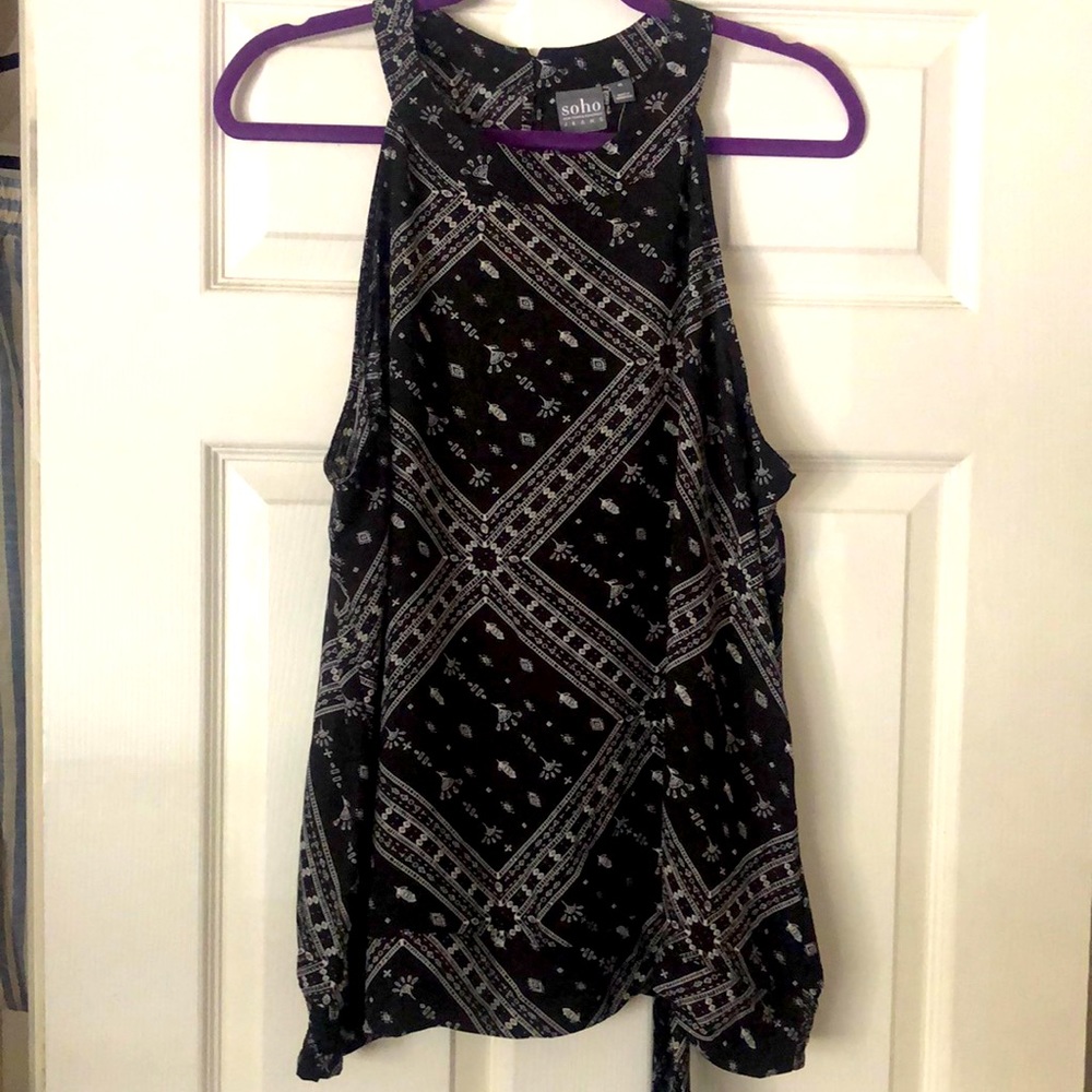 Woman’s sleeveless blouse